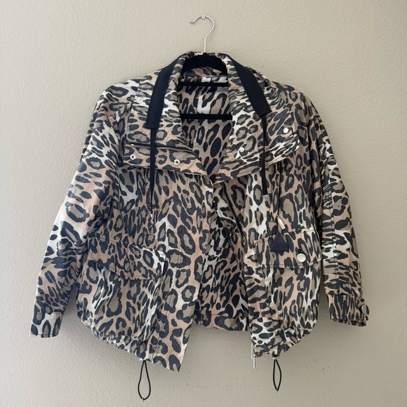 MONCLER Ivoire Giubbotto Plomb Leopard Jacket - Picture 2 of 14